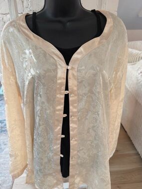 Victoria's Secret Cream Satin Jacquard Kimono Top
